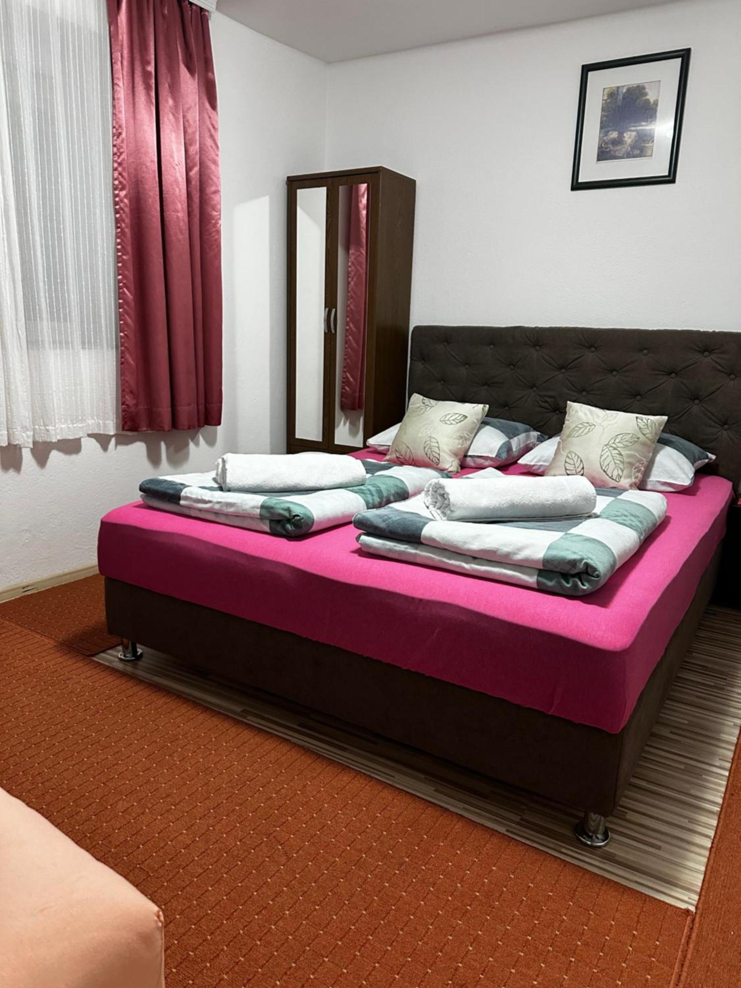 Guest House Nana Mostar Exterior foto